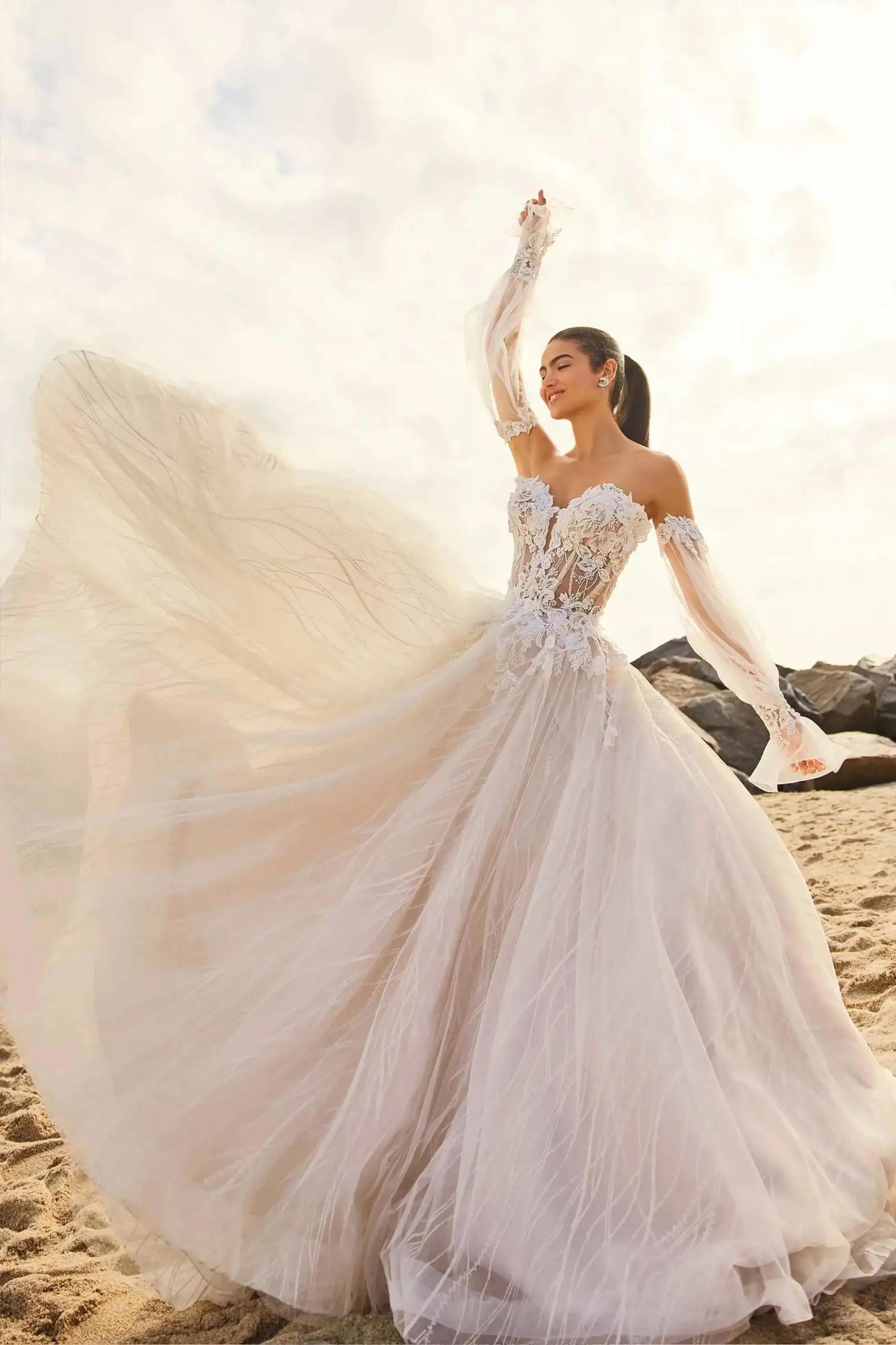 Most Swoon-Worthy Bridal Styles in Spring 2023 Image